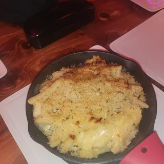 Smoked Gouda Mac-N-Chz