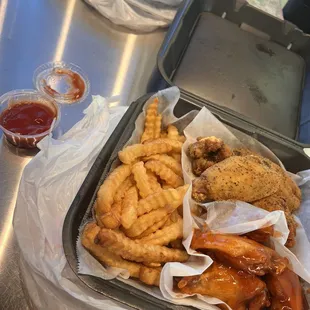 Lemon pepper Hot honey  Crinkle Fries