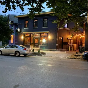 Literary Tavern Exterior