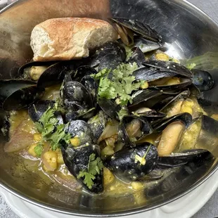 Mussels Pozole