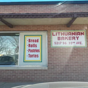 Come in check out their old school bread slicer! Their sourdough n tarts worth the trip no matter where your at in omaha.