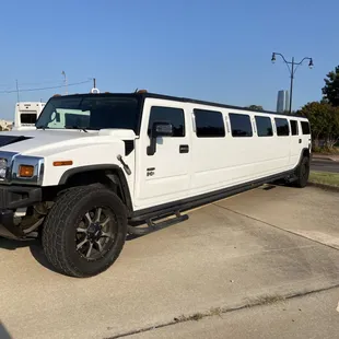 Stretch Hummer