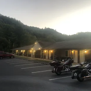 Secondary building suites