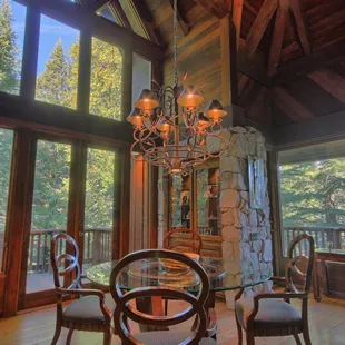 Breakfast is served every morning in the dining area at the Little Ahwahnee Inn.