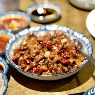 Sauteed Chicken with Hot Chili