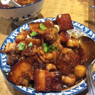 Braised Pork with Chestnuts