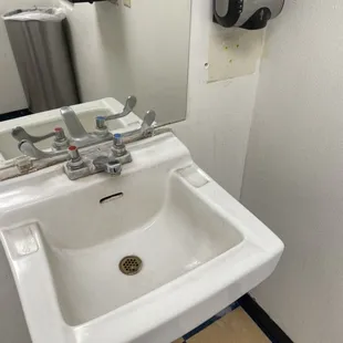 Dirty bathroom