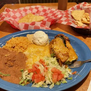 Enchilada &amp; Relleno Plate