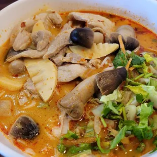 food, ramen and noodles