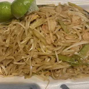 Pad Thai with shrimp