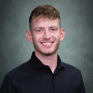 Gino E.