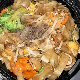 Pad see ew with tofu