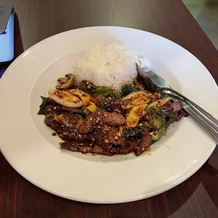 Bangkok Spicy Basil Lunch Special
