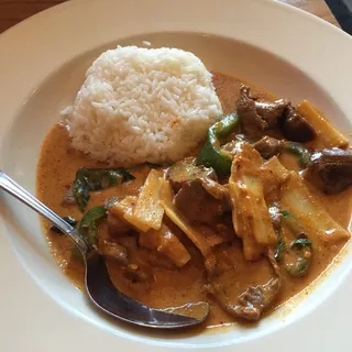 Mussaman Curry Lunch Special
