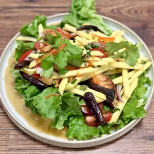 Salmon Mango Salad Serve with Jasmine White Rice #mangosalad #littlebasil #thaifoodnyc #泰餐