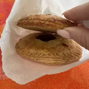 Strawberry rhubarb hand pie