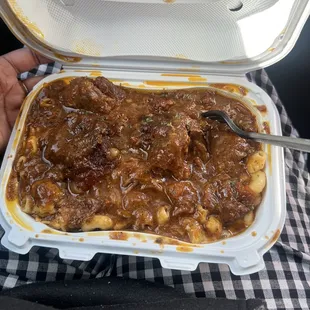 Oxtail Mac N' Cheese