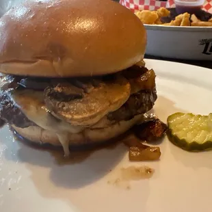 Cowboy Burger...Swiss, mushrooms and onions