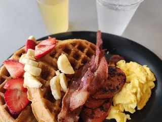 Rooster Café