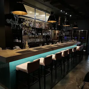 Little Blackbird Bar