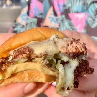 Ooooh dat green chili burger tho