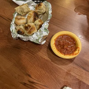 Garlic knots (little brothers pizza)