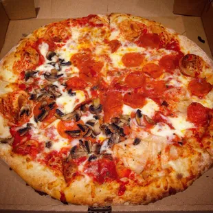 Pepperoni and mushroom pizza
