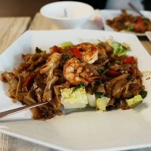 Drunken Noodle