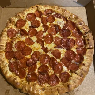 ExtraMostBestest Stuffed Crust Pizza