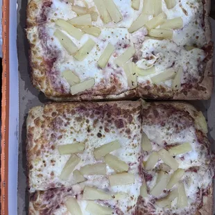 Was supposed to be a &quot;Hawaiin Pizza&quot;.