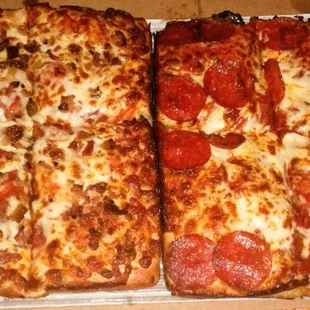 Pan Pizza -- like classic Pizza Hut, bacon on left better than their pepperoni.