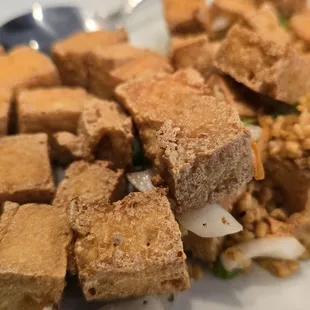 Salt and pepper tofu
