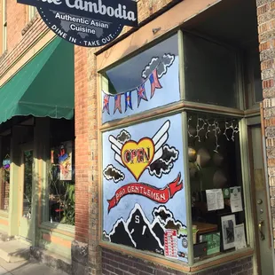 The restaurant during Gentlemen of the Road!!