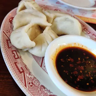 Steamed dumplings