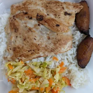 Pollo a la plancha (grilled chicken that accompanied my soup) with rice and plantains