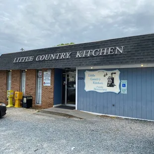 Good eats! Mmmmm. Try it! (Sorry had a better review but yelp said it was to wordy! Whatever)