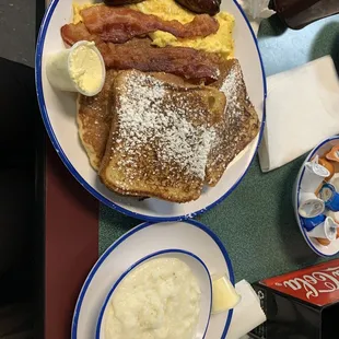 Little Creek Special Plate Grits Breakfast