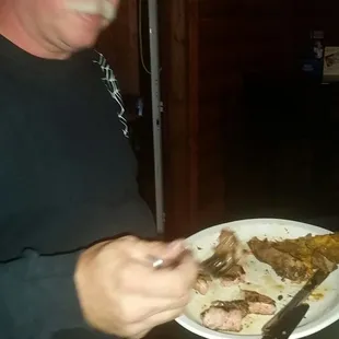 OMG! ! !   Best ribeye steaks ever.  Recommended by a very nice lady at Squire Boone caverns.