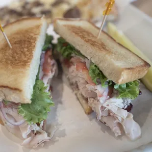 Allison recommended the turkey &amp; motz sandwich on grilled sourdough with avocado and bacon. Yum!