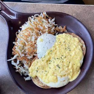 eggs and hash browns