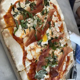 Breakfast Pizza