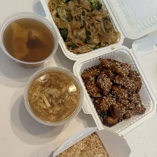 Drunken Noodles Sesame Chicken Fried Rice Small Hot &amp; Sour Soup  Small Won Ton Soup