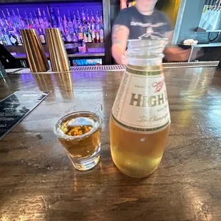 Little drinks combo ( high life + jim beam)