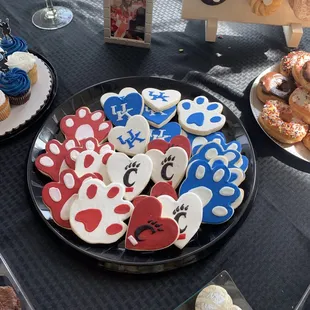 Custom college cookies.