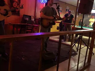 Pines Liquor Store & Restaurant