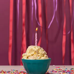 Let Them Eat Cake: vanilla cream + cake batter + sugar cookie crumble + rainbow sprinkles