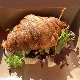 Little France Club Croissandwich