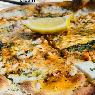 Calamari with smoked peppercream