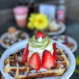 matcha cream and strawberries 04.29.17