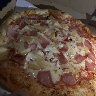 Hawaiian pizza